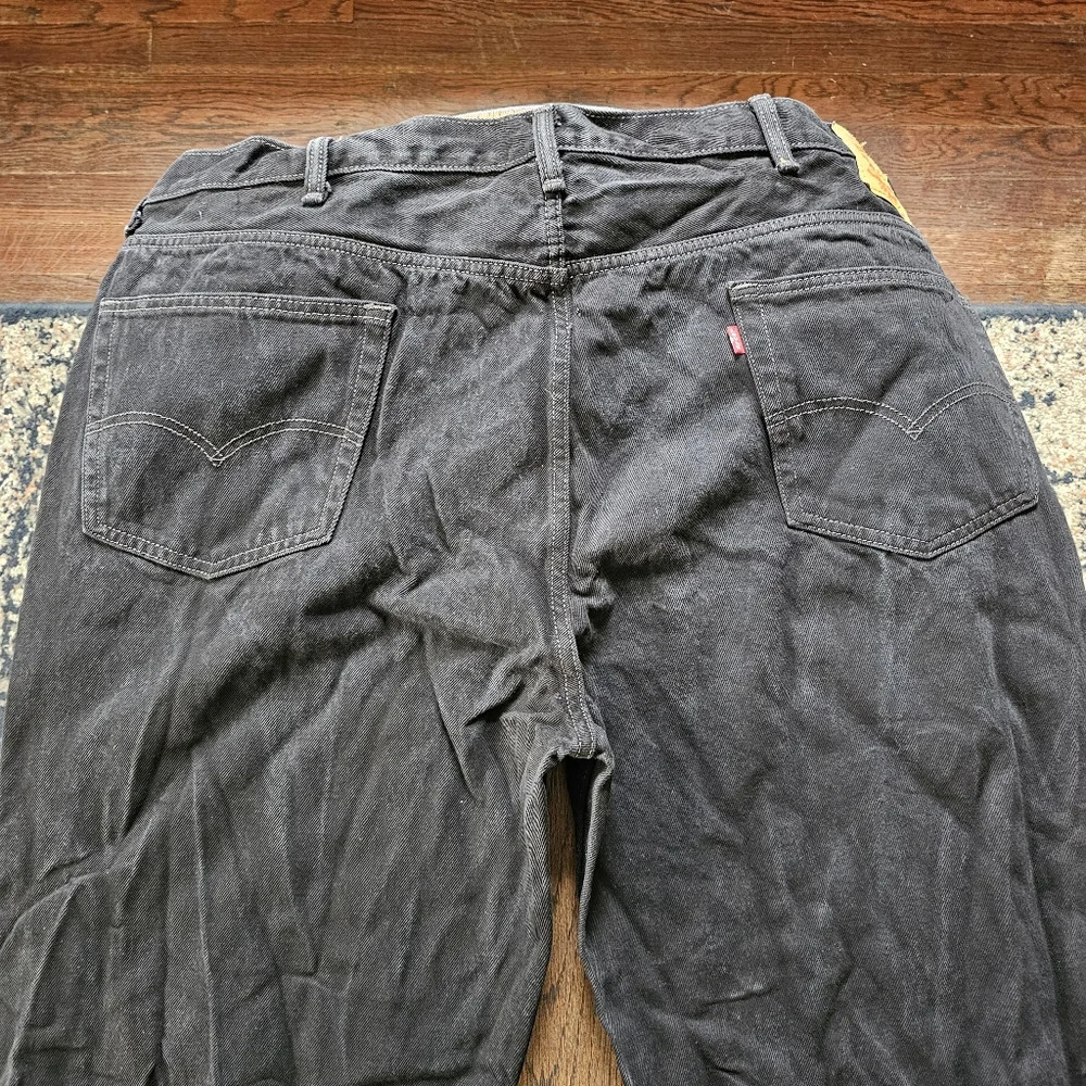 Levi's 550 Faded Black Relaxed Fit straight Leg Jeans Size Men's 46x32 - Picture 6 of 14